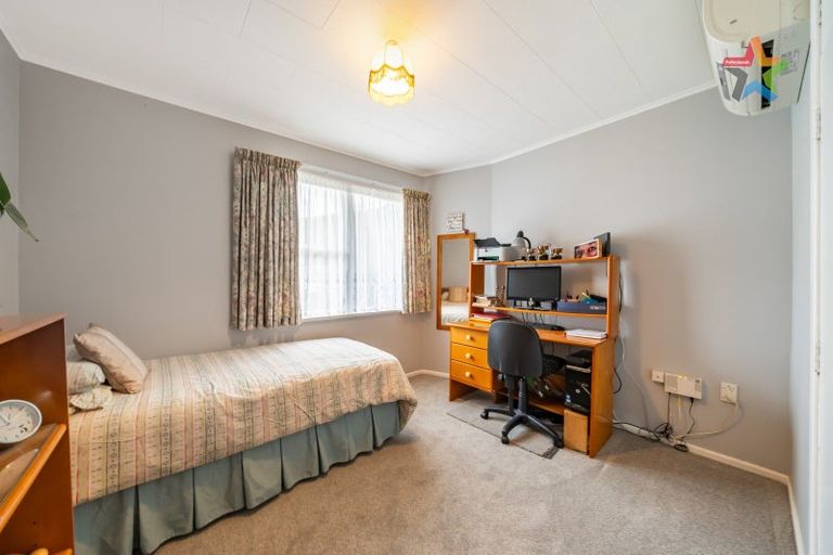 Photo of property in 10 Cleary Street, Waterloo, Lower Hutt, 5011