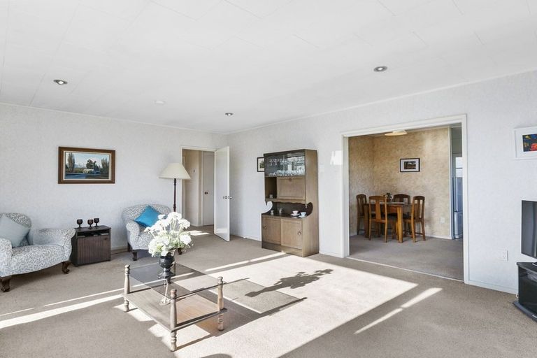 Photo of property in 99a Easther Crescent, Kew, Dunedin, 9012