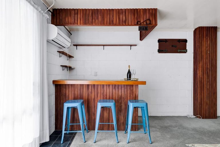 Photo of property in 102a Frankley Road, Frankleigh Park, New Plymouth, 4310