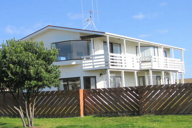 Photo of property in 314 Oceanbeach Road, Mount Maunganui, 3116
