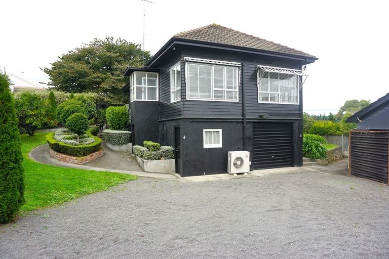Photo of property in 12c Campbell Street, Havelock North, 4130