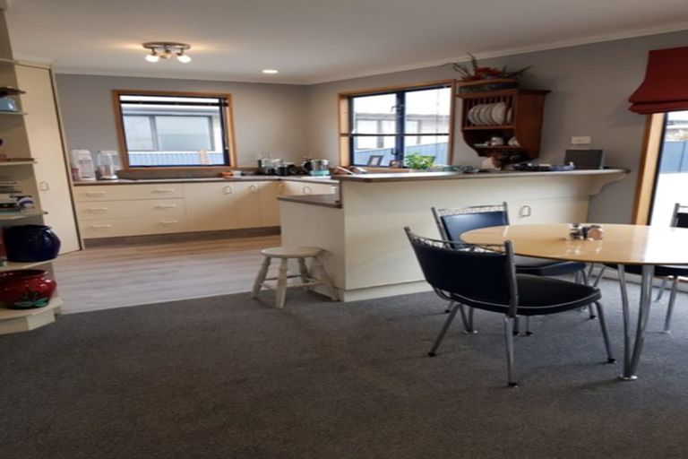 Photo of property in 5b Kepler Place, Te Anau, 9600