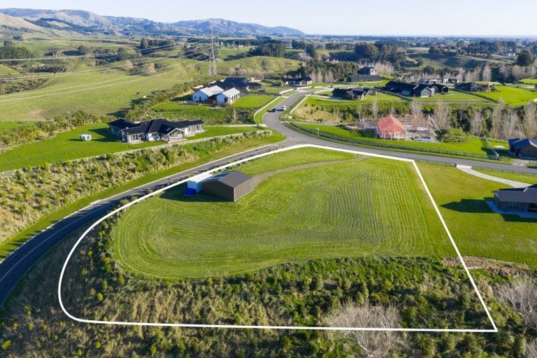 Photo of property in 152 Kingsdale Park Drive, Aokautere, 4471