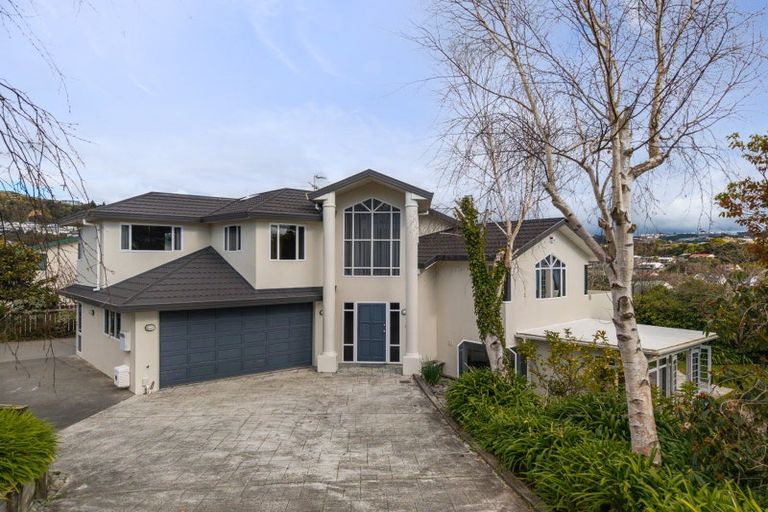 Photo of property in 40 Samwell Drive, Whitby, Porirua, 5024