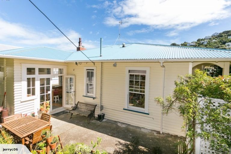 Photo of property in 66 Waipapa Road, Hataitai, Wellington, 6021