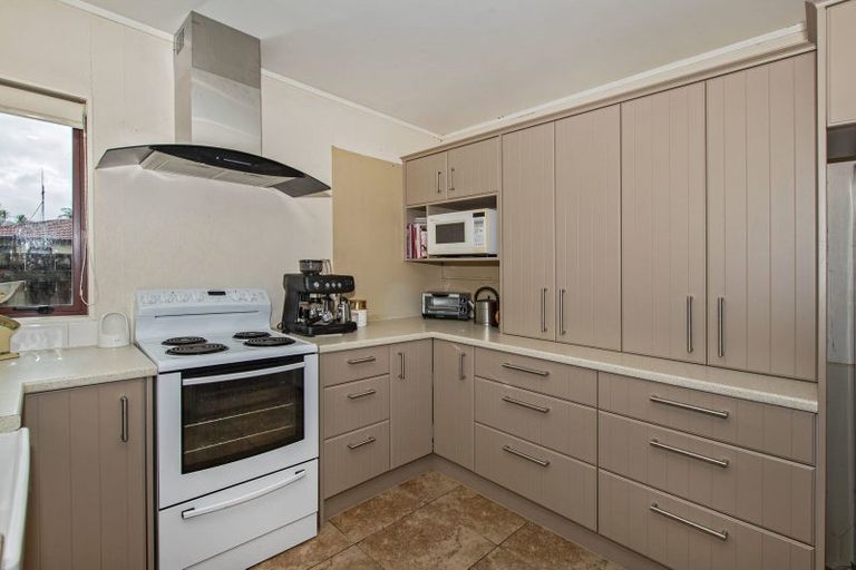 Photo of property in 1/18 Kauika Road, Avenues, Whangarei, 0110