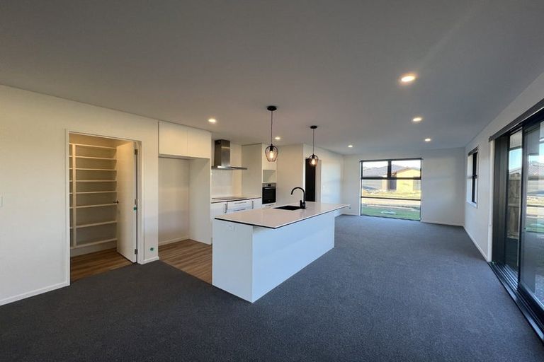 Photo of property in 14 Ned Place, Halswell, Christchurch, 8025