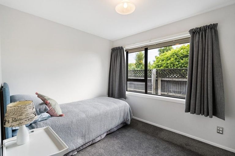 Photo of property in 2/134 Milton Street, Somerfield, Christchurch, 8024