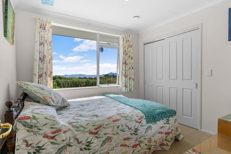 Photo of property in 6 Cullen Road, Waipu, 0582