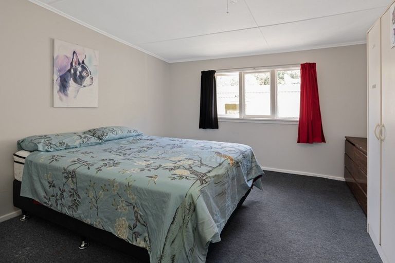 Photo of property in 85 Broadway, Picton, 7220