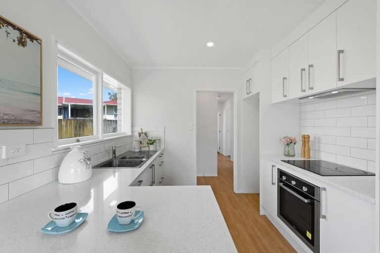 Photo of property in 38b Browns Road, Manurewa, Auckland, 2102