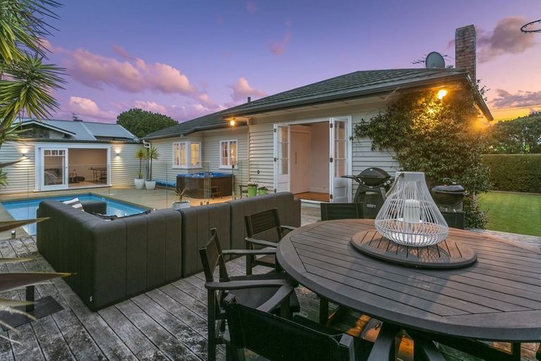 Photo of property in 2a Hororata Road, Hauraki, Auckland, 0622