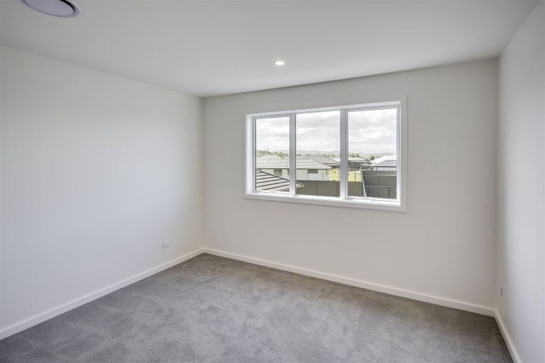 Photo of property in 38a Aspiring Drive, Poraiti, Napier, 4112