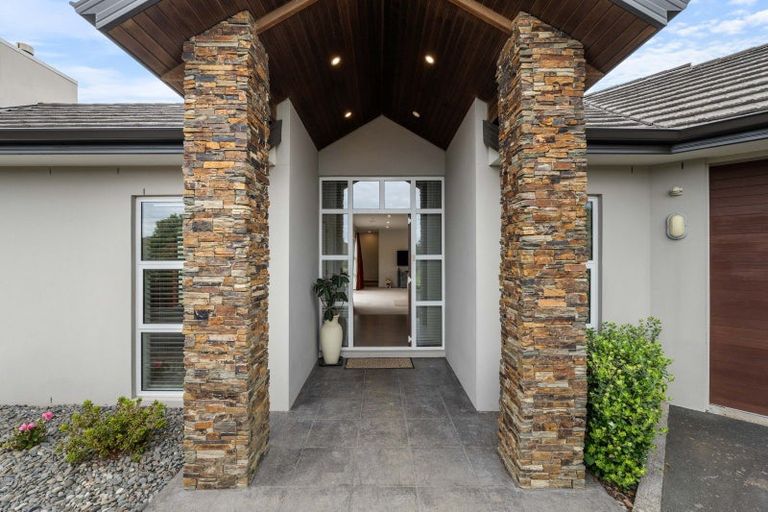 Photo of property in 4 Links Drive, Waiwhakaiho, New Plymouth, 4312