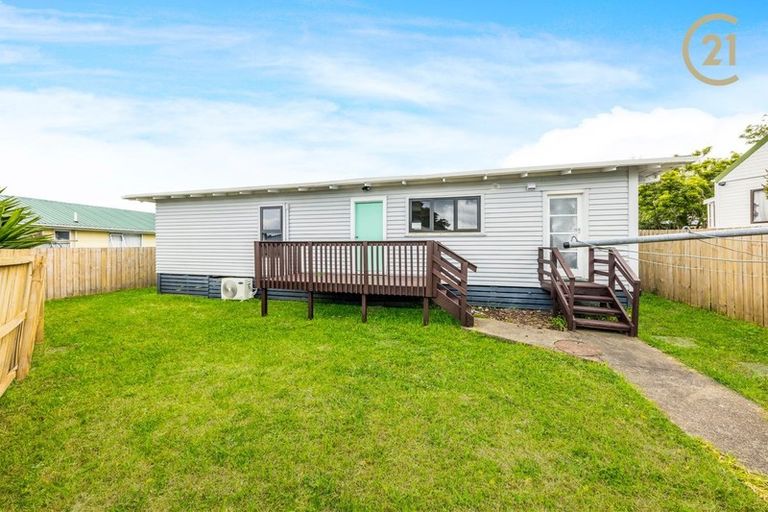Photo of property in 24 Oratu Place, Manurewa, Auckland, 2102