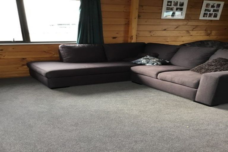 Photo of property in 17 Centennial Avenue, Riccarton, Christchurch, 8041