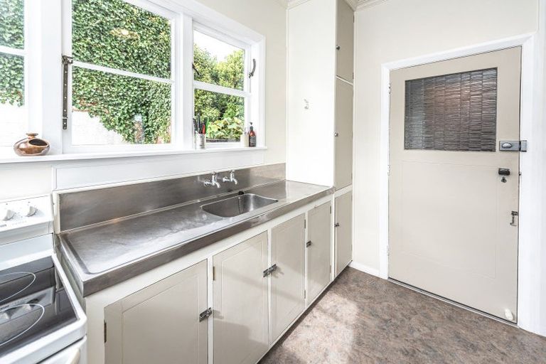 Photo of property in 1a Cambridge Street, Gonville, Whanganui, 4501