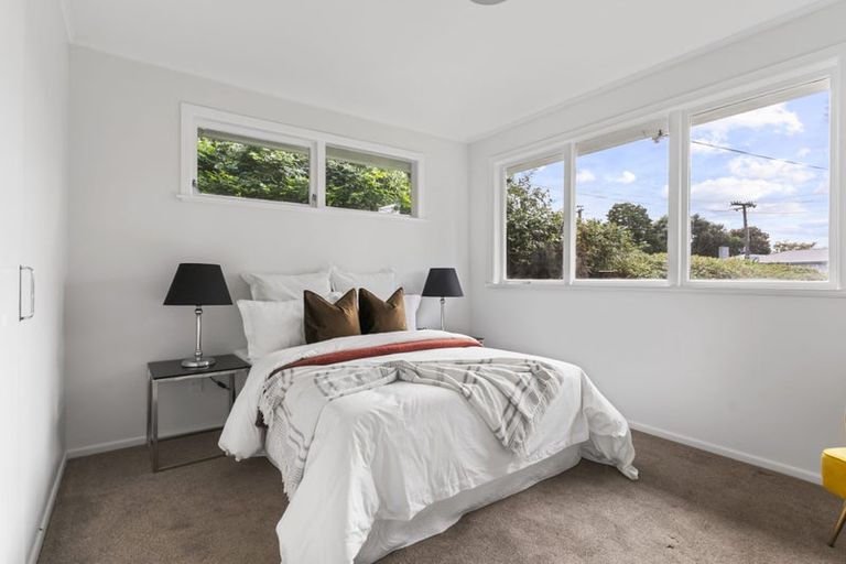 Photo of property in 11 Royal Arch Place, Rosehill, Papakura, 2113