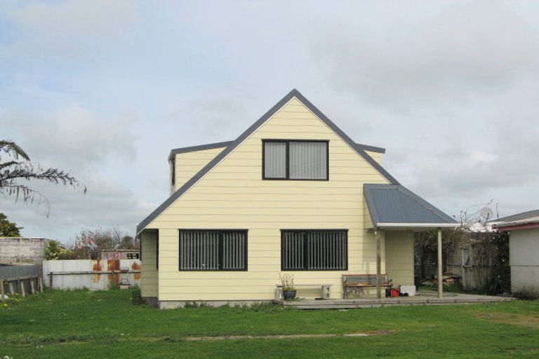 Photo of property in 13 Norman Street, Waitara, 4320