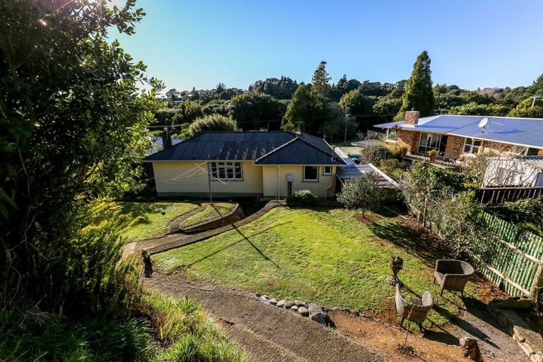 Photo of property in 128 Huatoki Street, Frankleigh Park, New Plymouth, 4310