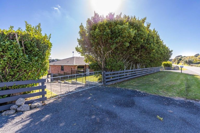 Photo of property in 354 Henwood Road, Hillsborough, New Plymouth, 4372