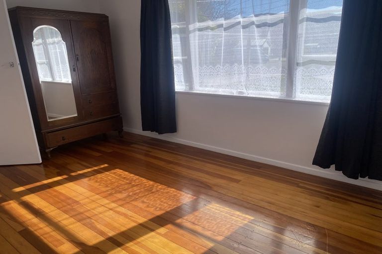 Photo of property in 10 Huia Grove, Elderslea, Upper Hutt, 5018