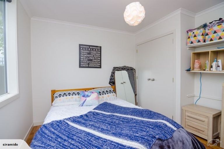 Photo of property in 299b High Street South, Carterton, 5713