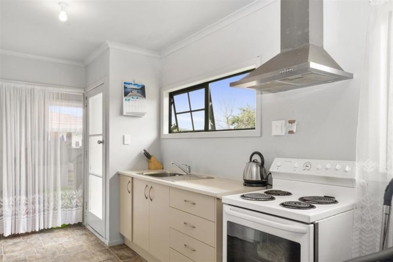 Photo of property in 18 Hunt Crescent, Hillcrest, Rotorua, 3015