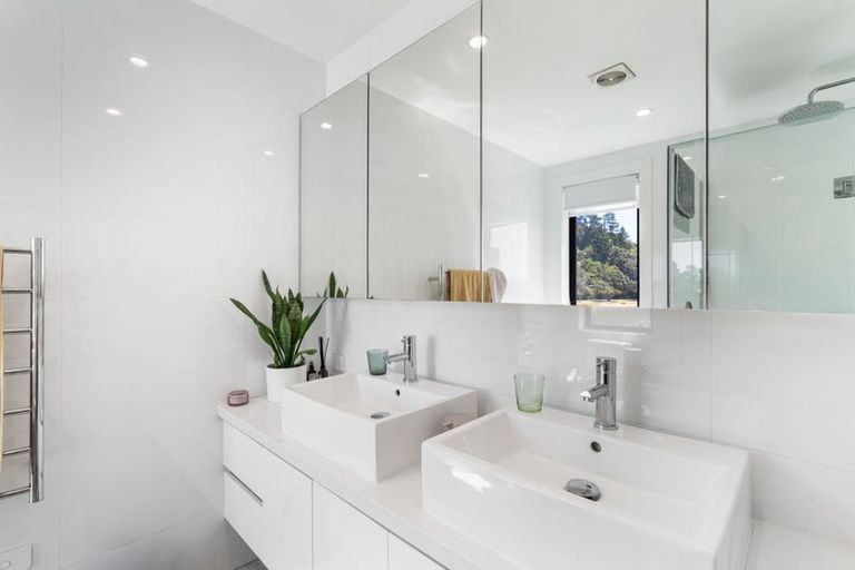 Photo of property in 12/6 The Marina, Tairua, 3508