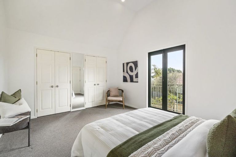 Photo of property in 4/52 Taharoto Road, Takapuna, Auckland, 0622