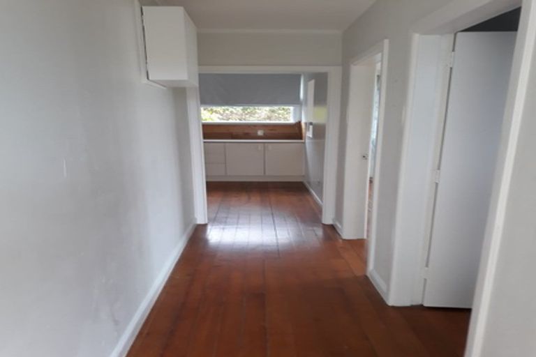 Photo of property in 1/20 Philson Terrace, Browns Bay, Auckland, 0630