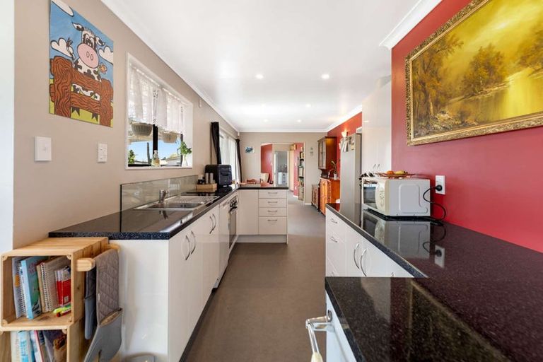 Photo of property in 7 Martin Harvey Street, Levin, 5510