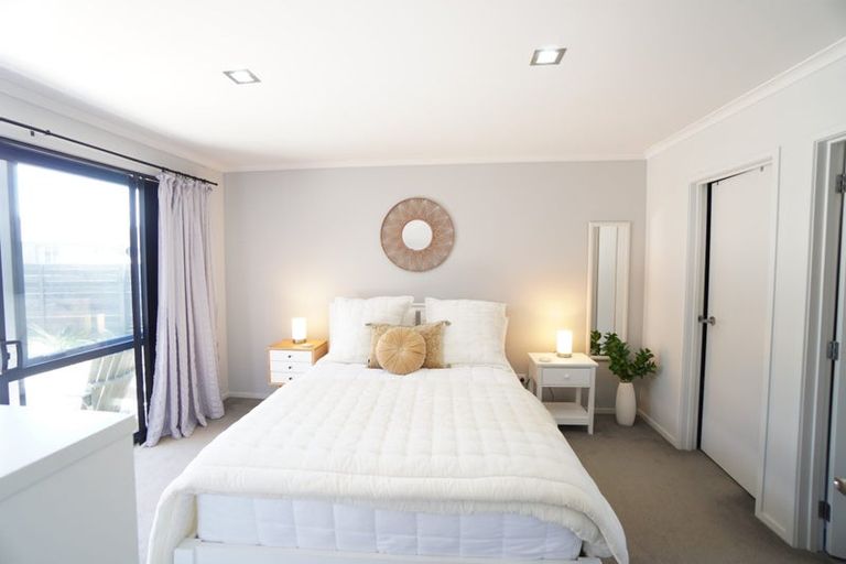 Photo of property in 50 Ocean View Rise, Ruakaka, 0116