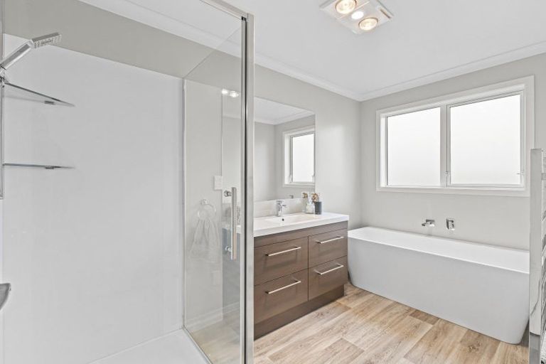 Photo of property in 83a Pukepapa Road, Marton, 4710