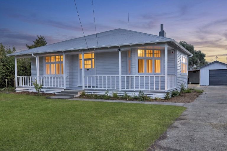 Photo of property in 8 Garrison Street, Carterton, 5713