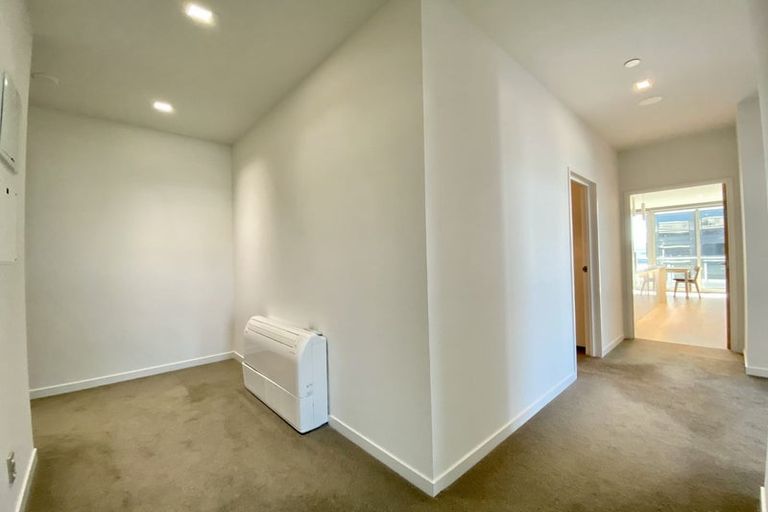 Photo of property in Chews Lane Apartments, 18g/9 Chews Lane, Wellington Central, Wellington, 6011