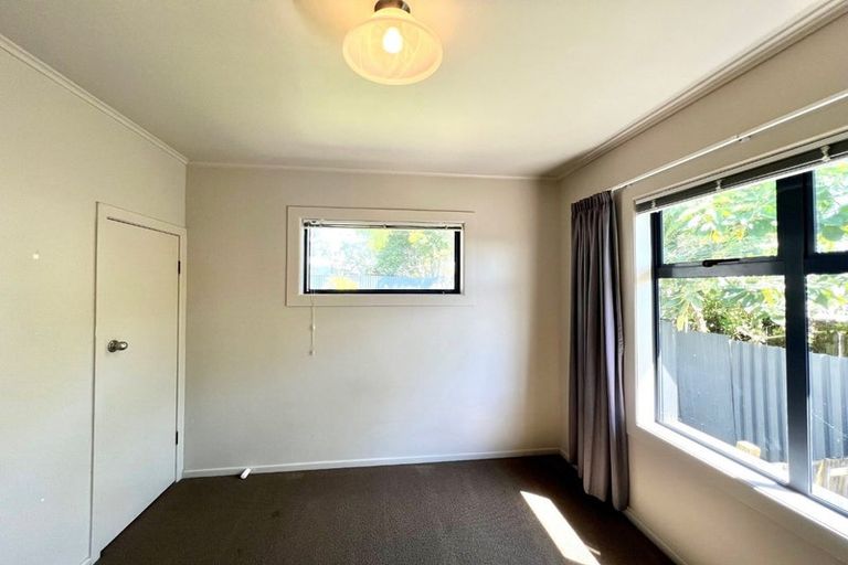 Photo of property in 28 Hooks Road, Manurewa, Auckland, 2102