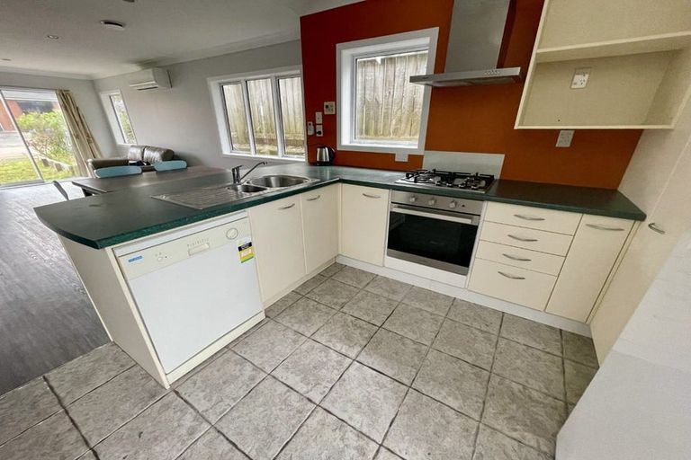 Photo of property in 34a Landsdowne Terrace, Karori, Wellington, 6012