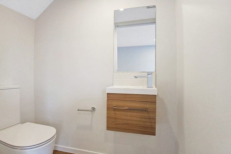 Photo of property in 8/109 Taikata Road, Te Atatu Peninsula, Auckland, 0610