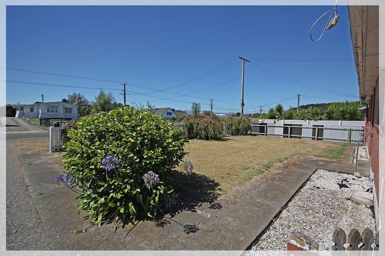 Photo of property in 9 Brown Street, Foxton, 4814