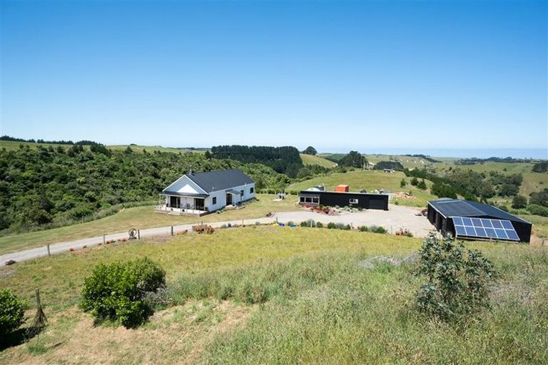 Photo of property in 172 Whakamara Road, Manutahi, Hawera, 4672