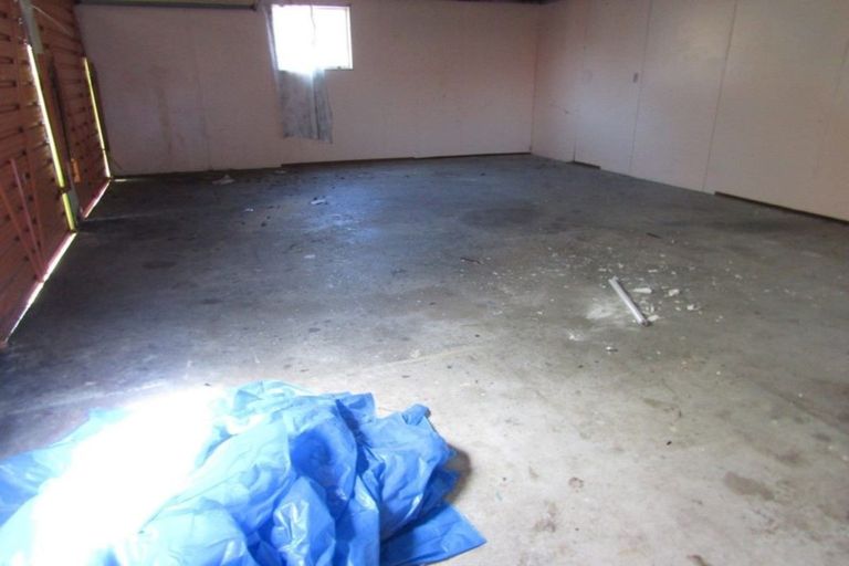 Photo of property in 183 Dawson Road, Clover Park, Auckland, 2023