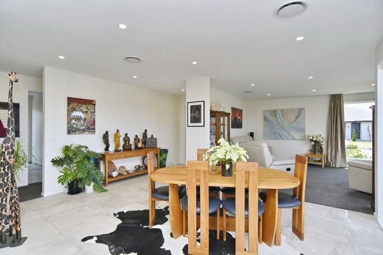 Photo of property in 1 Tara Crescent, Woodend, 7610