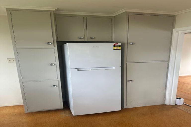 Photo of property in 2/18a Fenwick Avenue, Milford, Auckland, 0620