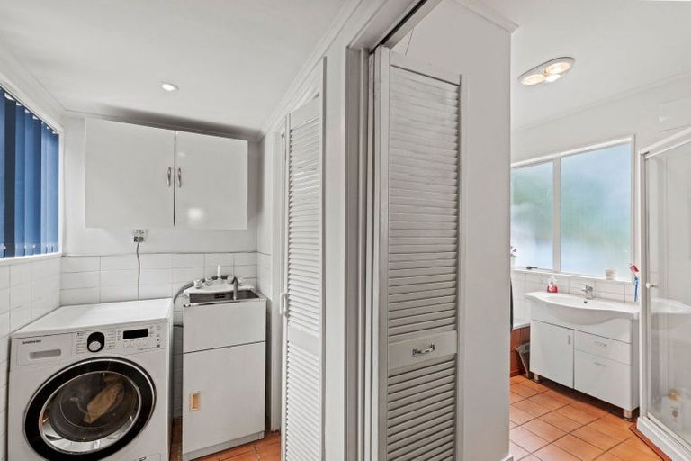 Photo of property in 120 Mackworth Street, Woolston, Christchurch, 8062