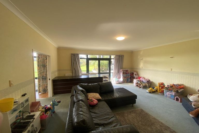 Photo of property in 98 Shakespeare Road, Waiuku, 2681