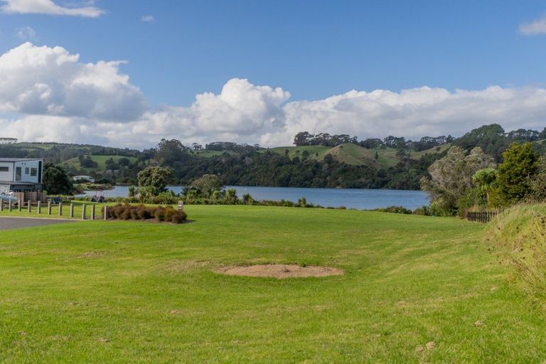 Photo of property in 26 Fred Harsant Drive, Cooks Beach, 3591