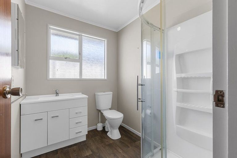 Photo of property in 4/10 Kowhai Avenue, Takaro, Palmerston North, 4410