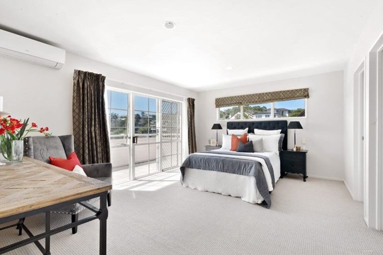 Photo of property in 11 Devon Road, Bucklands Beach, Auckland, 2012