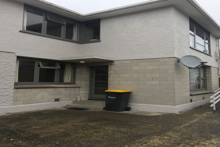 Photo of property in 18d Hazel Avenue, Caversham, Dunedin, 9012